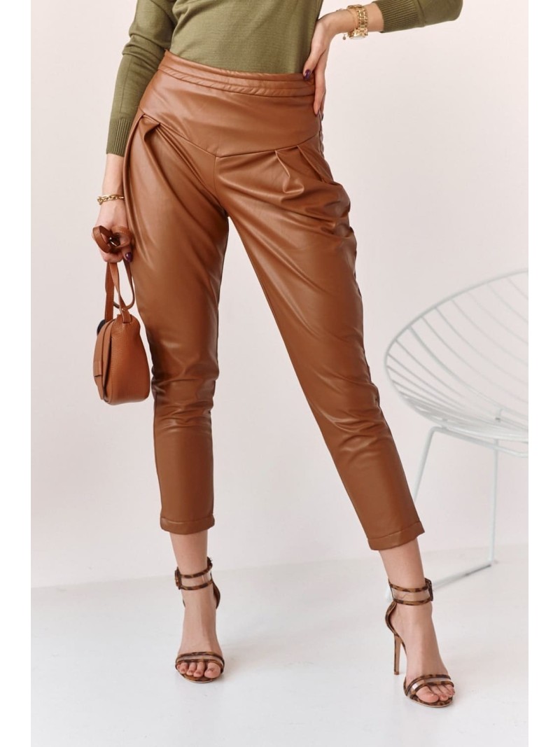 Fashionable women\'s brown eco-leather pants MP45113 - Online store - Boutique